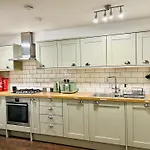 Spacious House, Cosy, Notting Hill, Garden